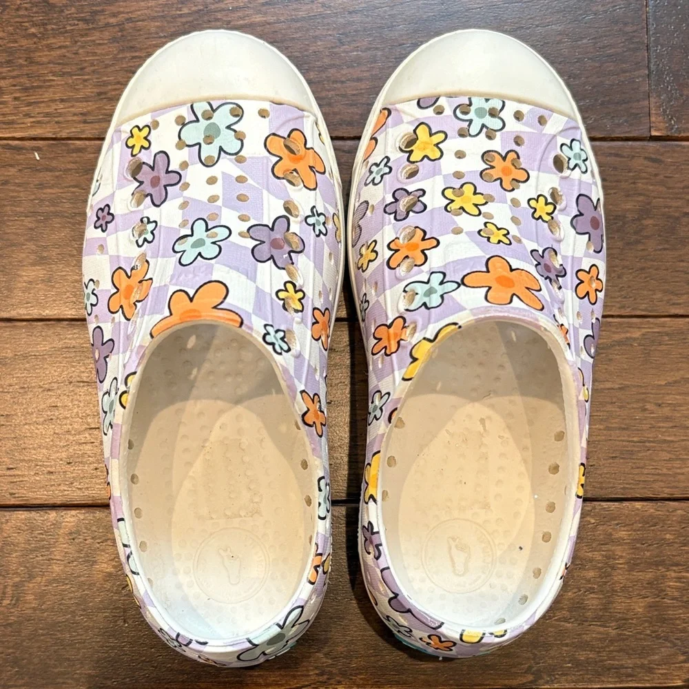 Native Jefferson Toddler Size 10 Floral Daisy Purple Checkered Slip-On Shoes - Picture 2 of 6